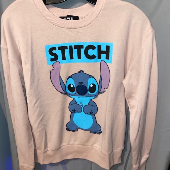 Disney Lilo & Stitch crop crew Size Medium